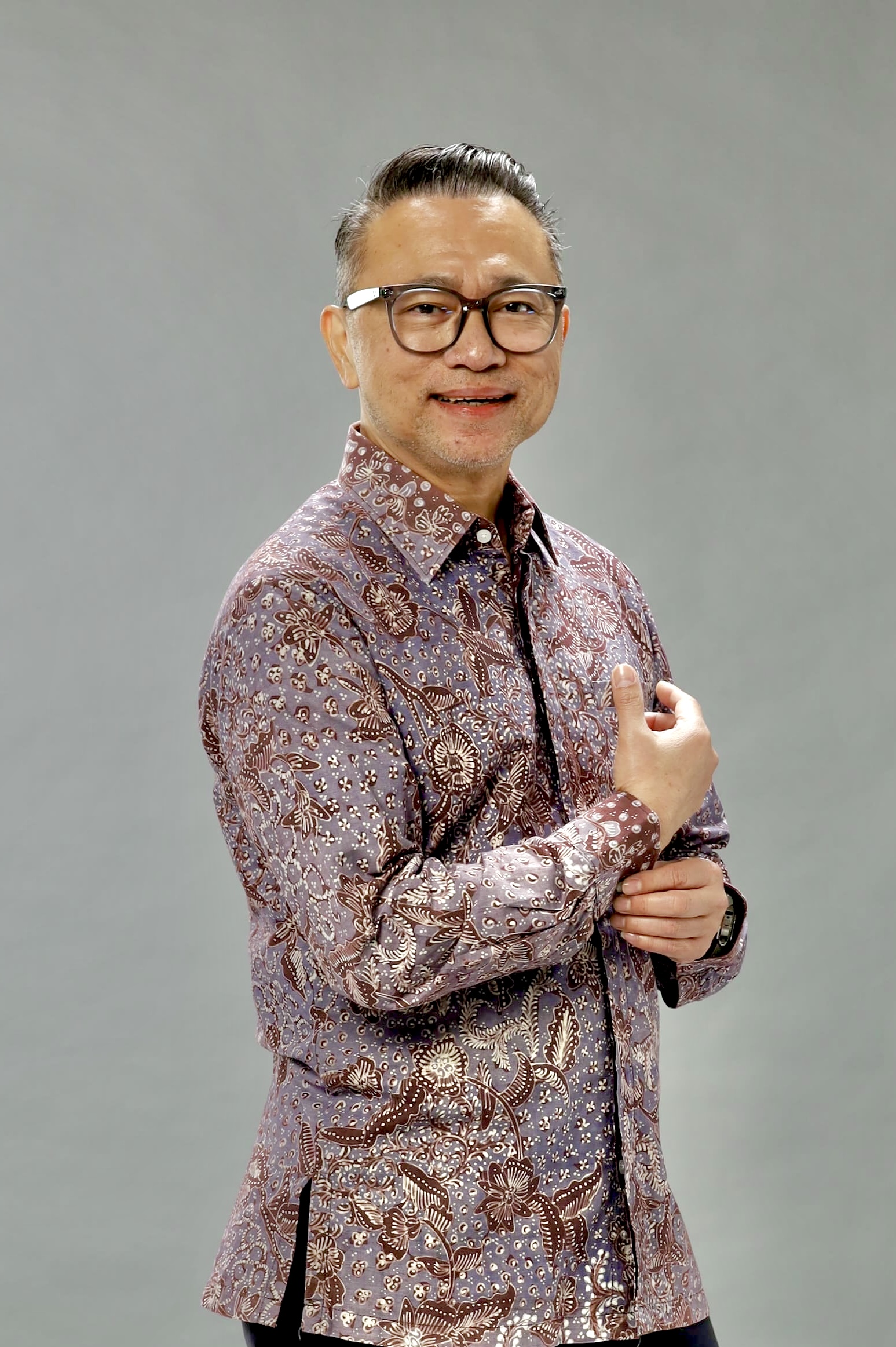 Dr. Hadi Cahyadi., S/E, MBA., MCL